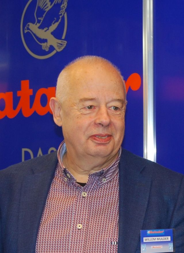 De tweede helft voor jonge duiven.